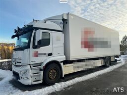 Mercedes-Benz Actros 1836 4x2 box truck with tail lift and side