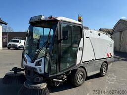 Bucher - GMeiner - Giletta CX 202