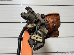 KUKA Ersatzteilträger