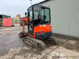 Kubota U 27-4