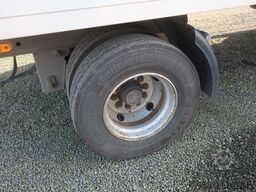 Kaiser 3- Achs Koffer Ladebordwand 8.450 mm Innen