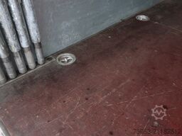 Kaiser 3- Achs Koffer Ladebordwand 8.450 mm Innen