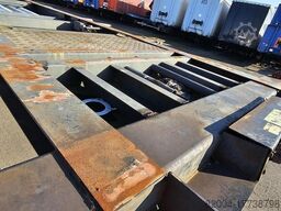 Burg | 12-27 CCXGX |30 Foot tank container chassis | a...