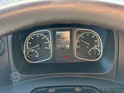 MERCEDES-BENZ ATEGO 818 L Koffer 7m LBW 1 TO.*SEITENTÜR