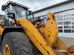 CATERPILLAR 962M Radlader 20,2 Ton *Schaufel