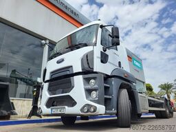 Ford Legacy 2642