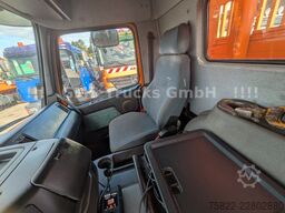 VOLVO FM12-380 / 8X4 / 28m Hiab Kran / WINCH