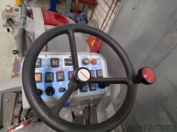 Comac Ultra 85B