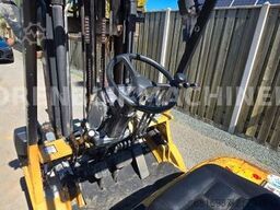 CATERPILLAR DP25K
