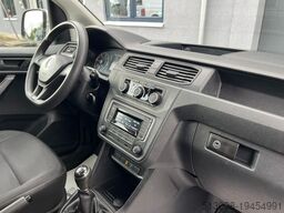 VOLKSWAGEN CADDY MAXI REGALS. TEMP. 4MOTION DACHTRĂ„. KLIMA