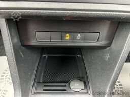 VOLKSWAGEN CADDY MAXI REGALS. TEMP. 4MOTION DACHTRĂ„. KLIMA