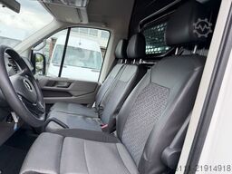VW Crafter  35 mittellang Hoch FWD Sortimo Ahk3,0t