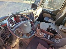 Renault Premium Lander