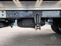 Iveco DAILY 35-180 PLATEAU 4.40m