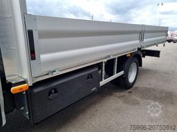 Iveco DAILY 35-180 PLATEAU 4.40m