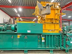 MACPRESSE EUROPA S.R.L. 111