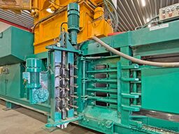 MACPRESSE EUROPA S.R.L. 111