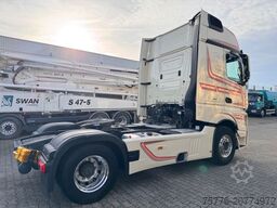 MERCEDES-BENZ Mercedes-Benz 1848 L Actros 5 GigaSpace