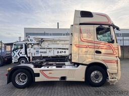 MERCEDES-BENZ Mercedes-Benz 1848 L Actros 5 GigaSpace
