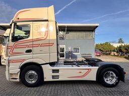 MERCEDES-BENZ Mercedes-Benz 1848 L Actros 5 GigaSpace