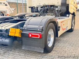 MERCEDES-BENZ Mercedes-Benz 1848 L Actros 5 GigaSpace