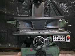 Aciera Fräsmaschine F4