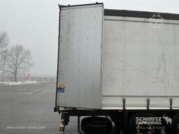 Schmitz Cargobull Curtainsider Standard Faltwandtür rechts