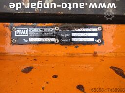 Pfau LBS 180 Anbauträger und Schneepflug Wint