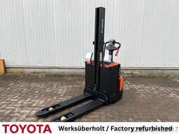 Toyota SWE 080 L, Akku neu!