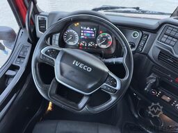 Iveco S-WAY 570