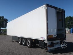 Schmitz Cargobull SKO 24 Doppelstock Carrier Vector HE19 Liftachse