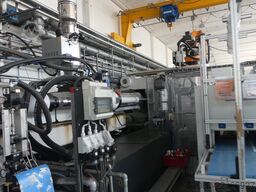 FERROMATIK MILACRON Maxima 650