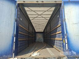 Kögel Curtainsider Mega