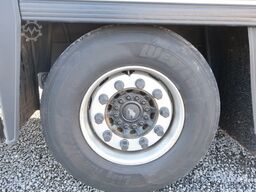 Schmitz Cargobull SKO 24 Mega Doppelstock