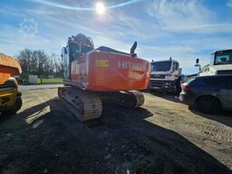 Hitachi ZX 210 LC