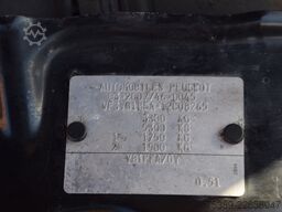 Peugeot Boxer  333 L1H1 2,0 HDI Klima AHK Standheizung