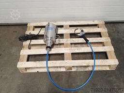 Freund F128