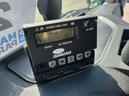 IVECO Stralis AD 190 330 / Carrier MT 1250 / 3 x Lager