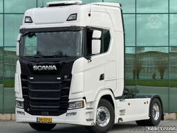 SCANIA 590S V8 NGS RETARDER 2x TANKS ONLY 366.000 KM SU