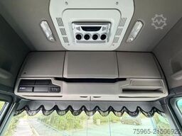 SCANIA 590S V8 NGS RETARDER 2x TANKS ONLY 366.000 KM SU