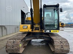CAT 320