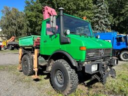 Mercedes-Benz UNIMOG 1000