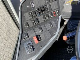 Setra S 415 LE