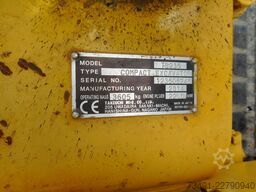 Takeuchi TB 235 mit Powertilt