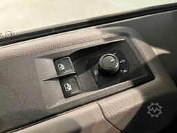 VW Crafter 35 2.0 TDI L4 DC Dubbel Cabine RWD 140 ...