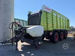 CLAAS Cargos 9600