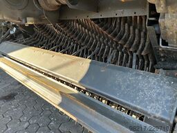 CLAAS Cargos 9600