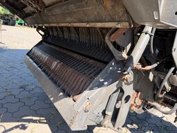 CLAAS Cargos 9600