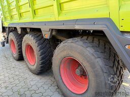 CLAAS Cargos 9600