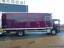 Scania P230 + carrier supra 950 + euro 5 + lift